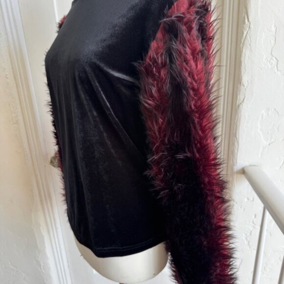 RARE Vintage 90s LIP SERVICE Velvet Top with Burgundy Faux Fur Sleeves Size L - Picture 5 of 11